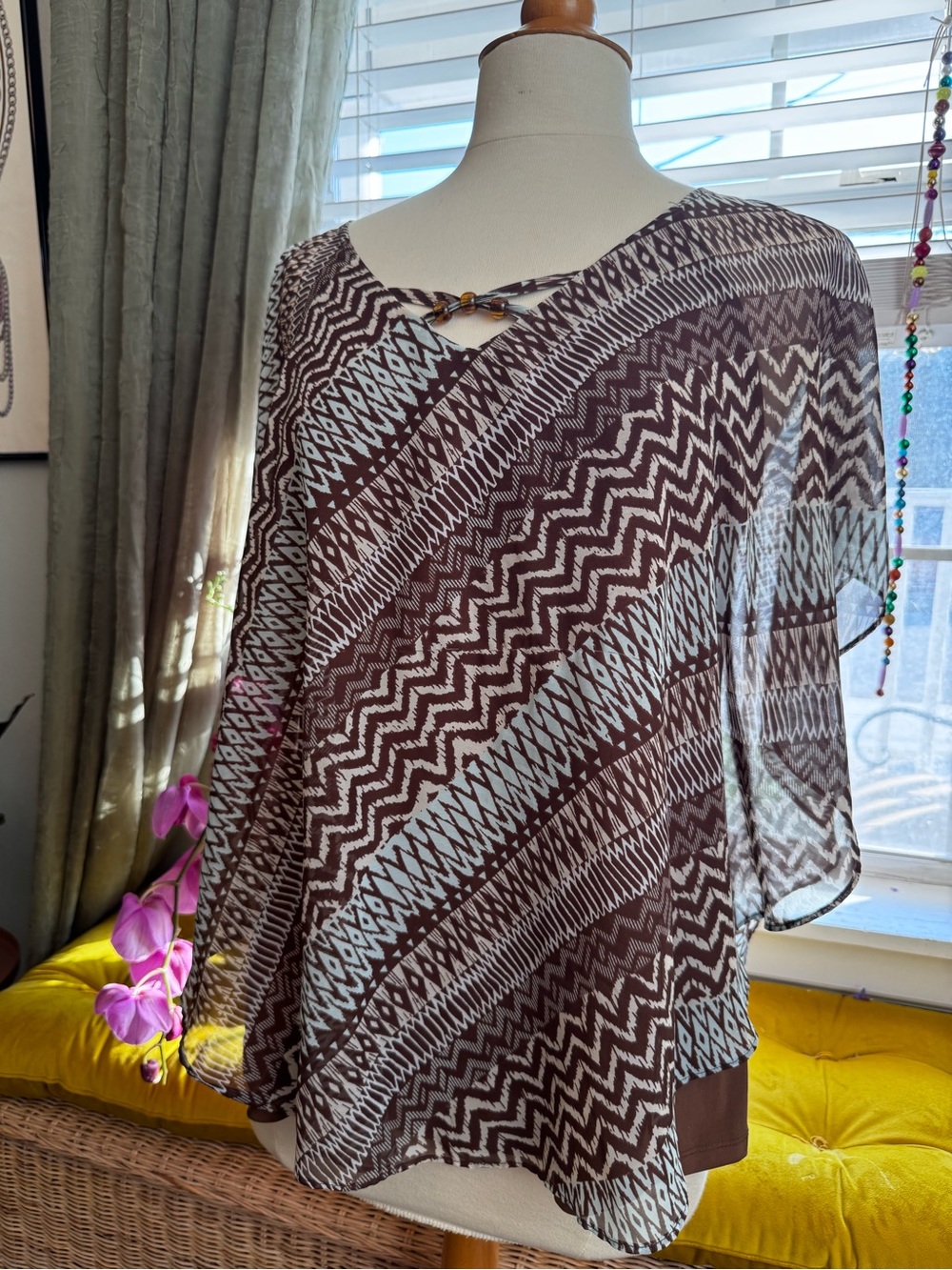 Sheer Chevron Print Poncho Top - Black & White - Picture 9 of 9